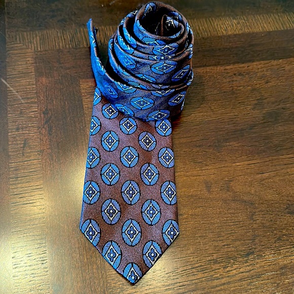 BROOKS BROS TIE - Picture 1 of 3